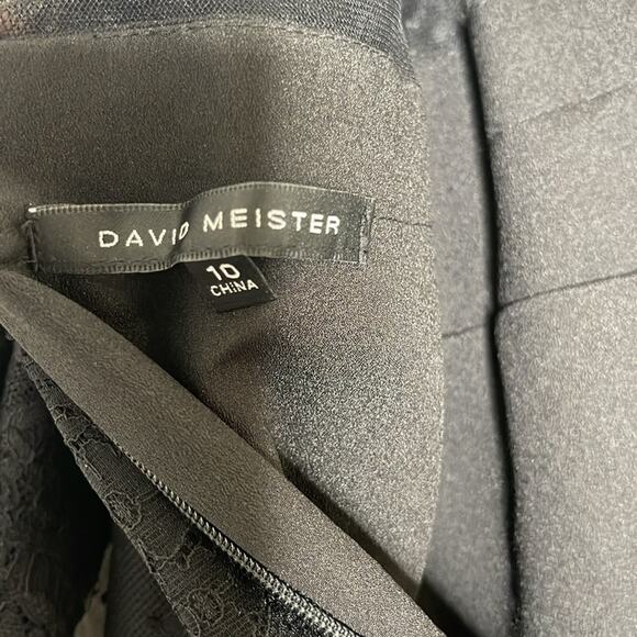 David Meister LBD Lace Bell Sleeve Dress - Picture 7 of 8